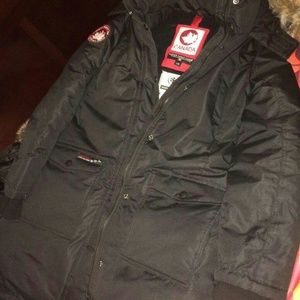 Woman Canada Coat